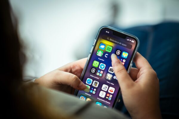 Desarrollo de Aplicaciones Móviles: Diseño de Software de Alto Rendimiento